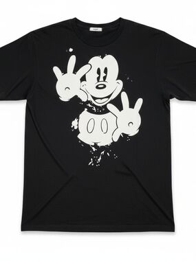 Oggi Graphic Mickey Peace Sign Paint Splatter T-Shirt Black Men's L / Women's XL